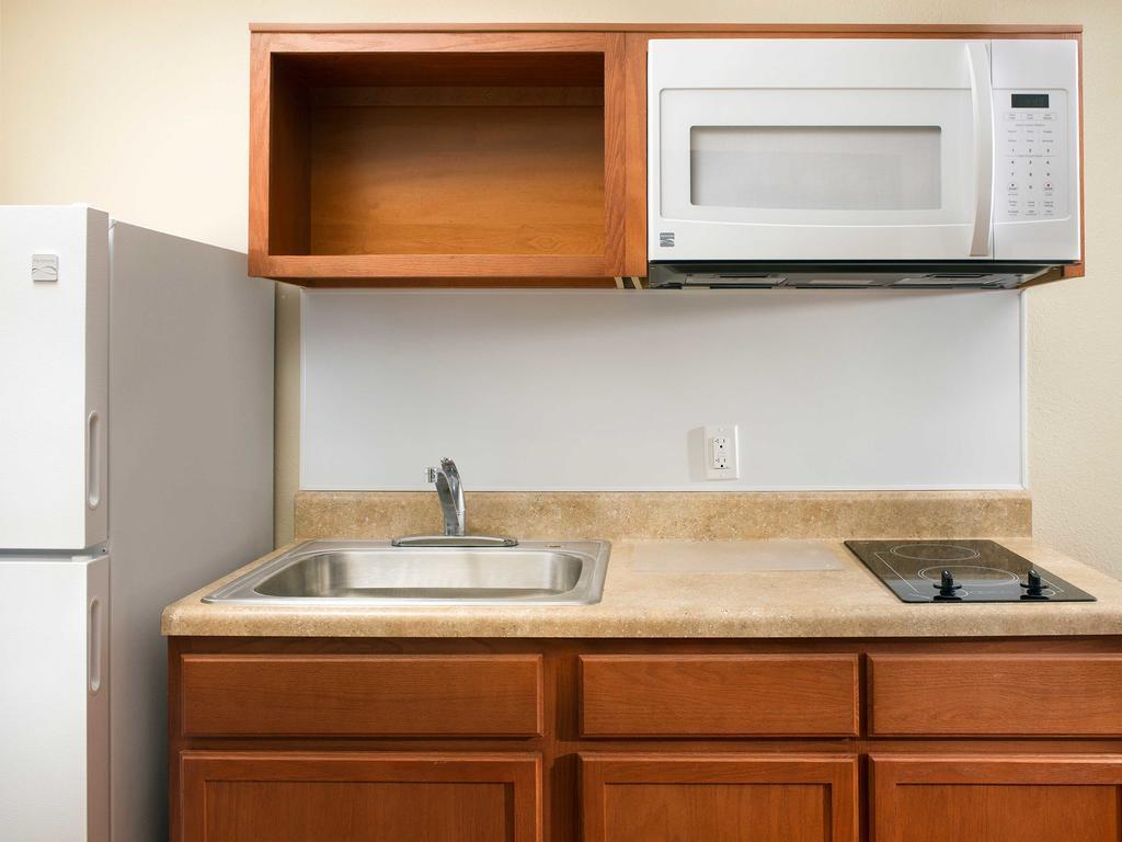 Woodspring Suites Сакраменто Екстериор снимка